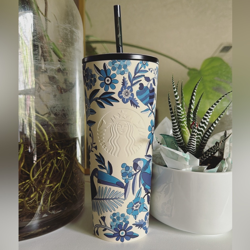 Starbucks x Farm Rio Lenco Azulejo 24oz. Tumbler